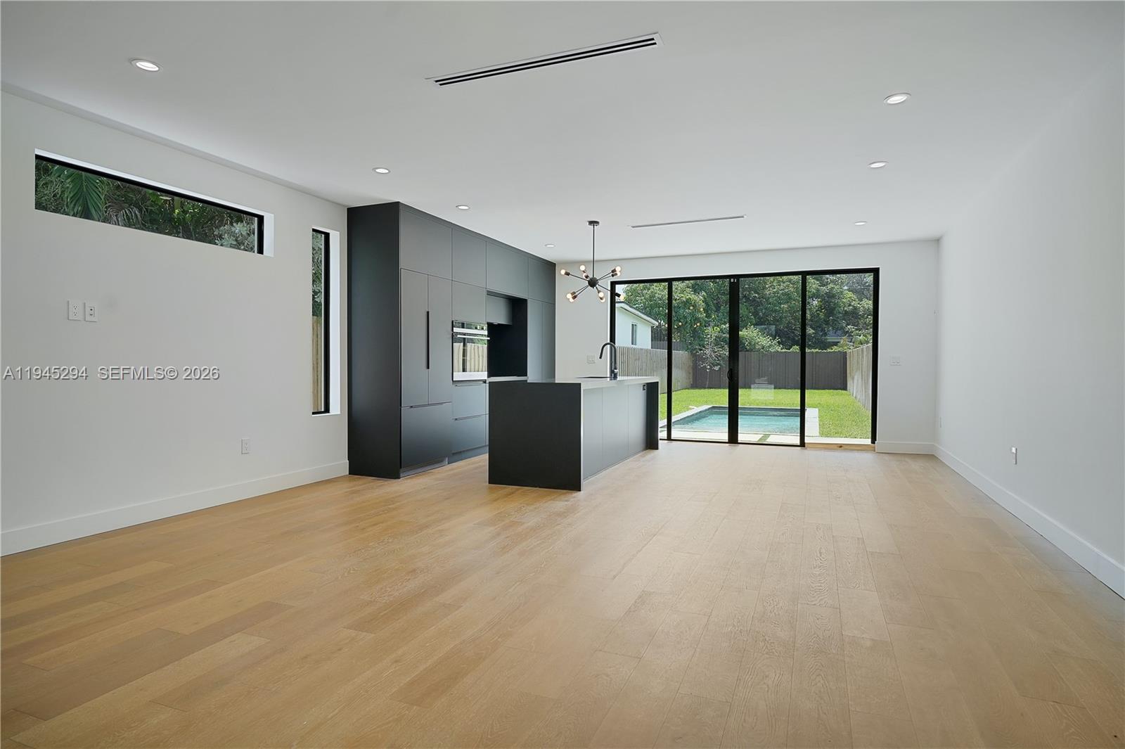 RAILWAY SHOPS ADDN 2ND AM - Residential