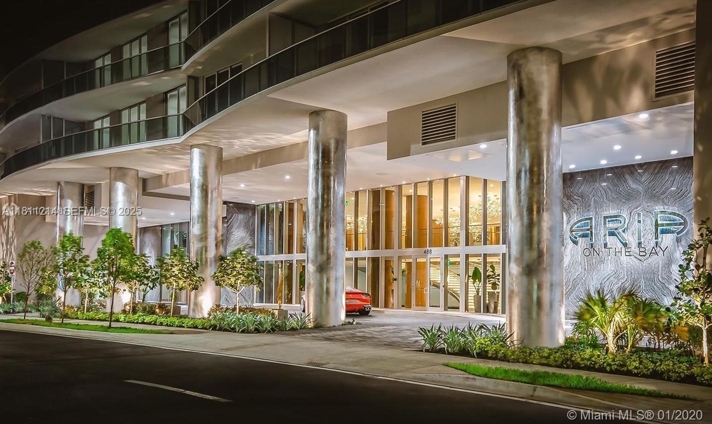 ARIA ON THE BAY CONDO - Residential