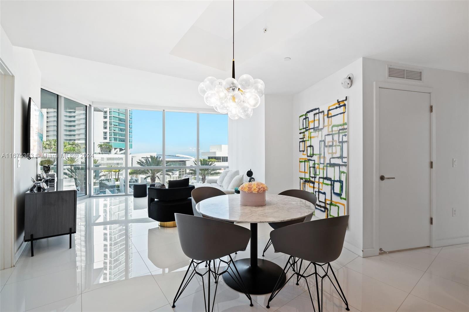 PARAMOUNT MWC - Residential