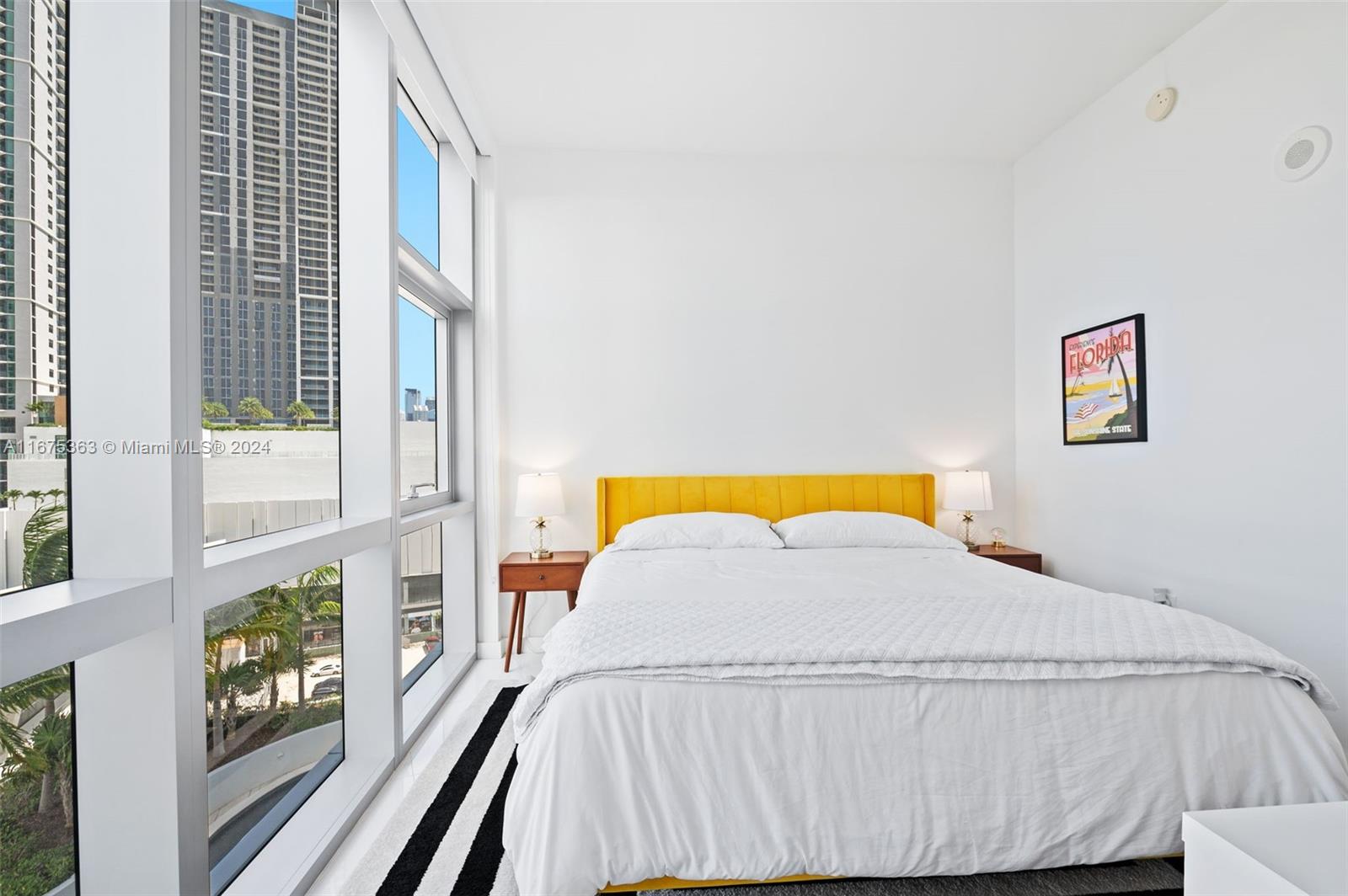 PARAMOUNT MWC - Residential