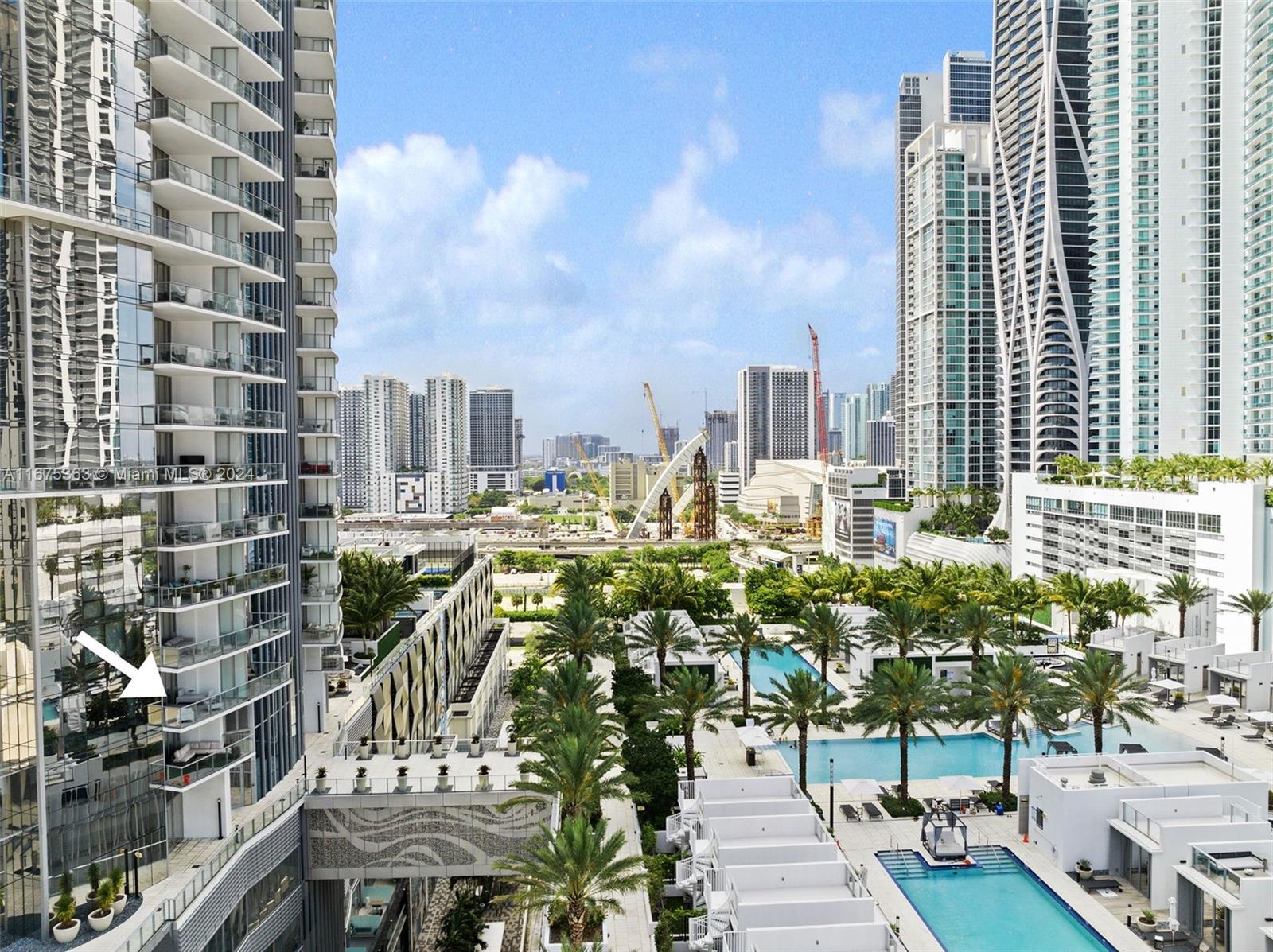 PARAMOUNT MWC - Residential