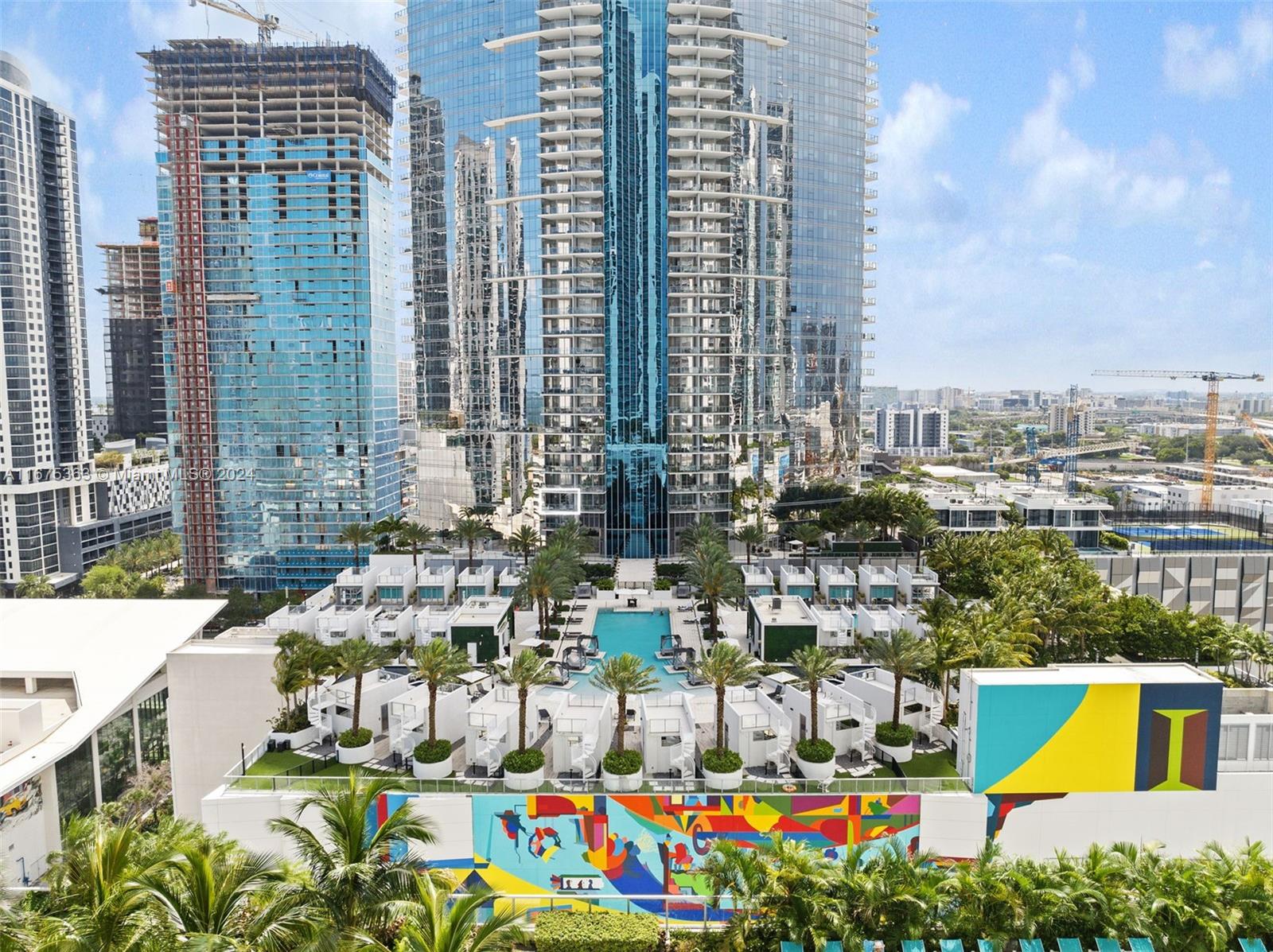 PARAMOUNT MWC - Residential