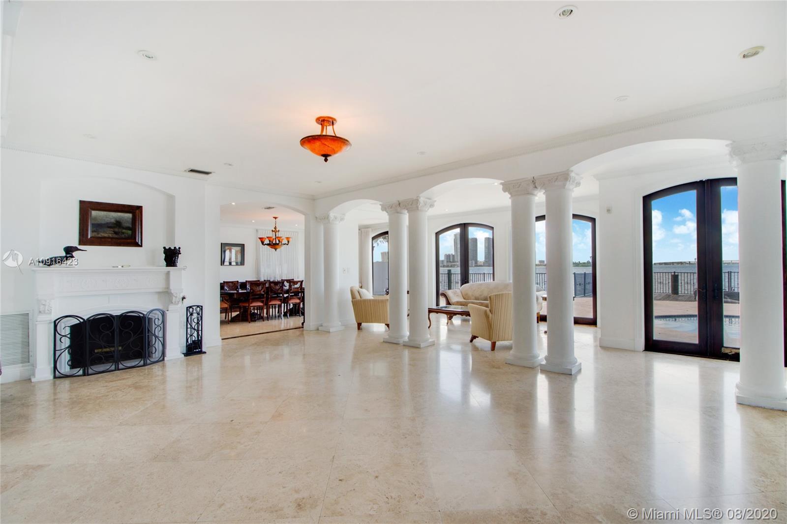 BISCAYNE ISL - Residential