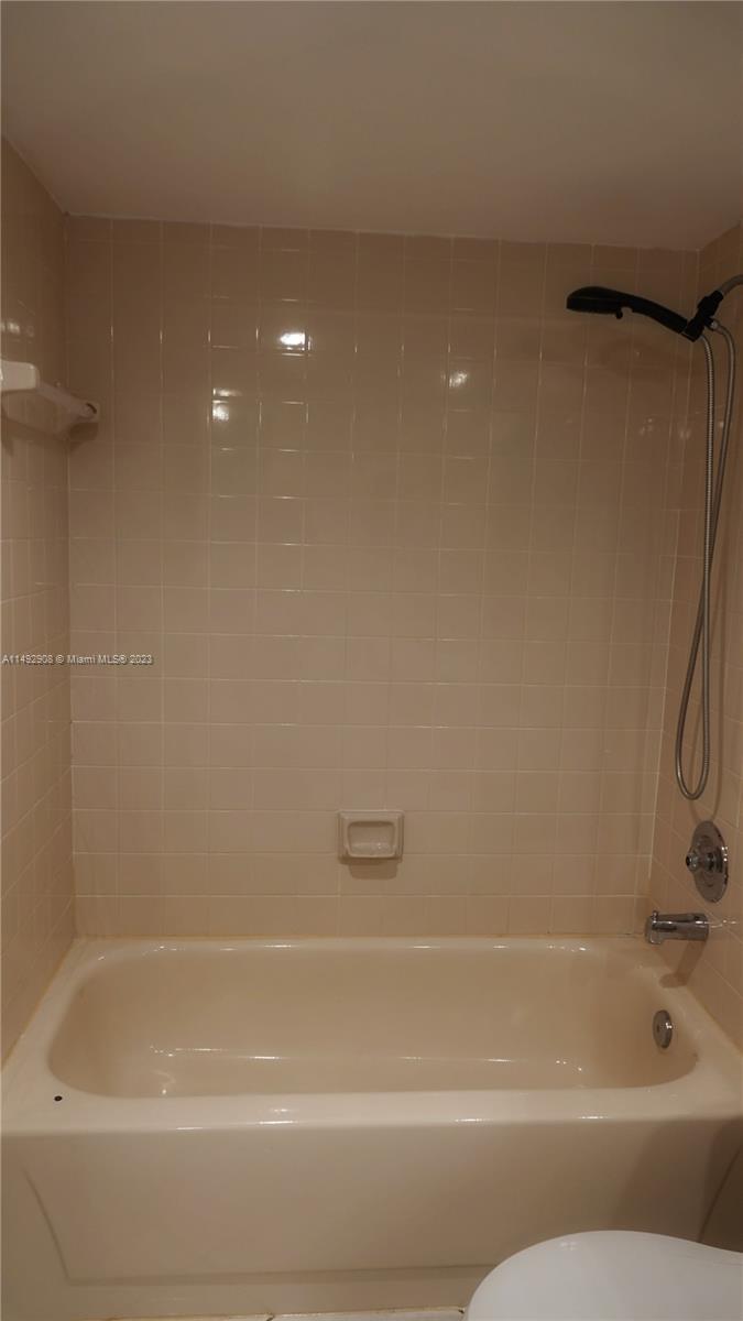 CONDO 2 OF WHITEHALL COND - Residential
