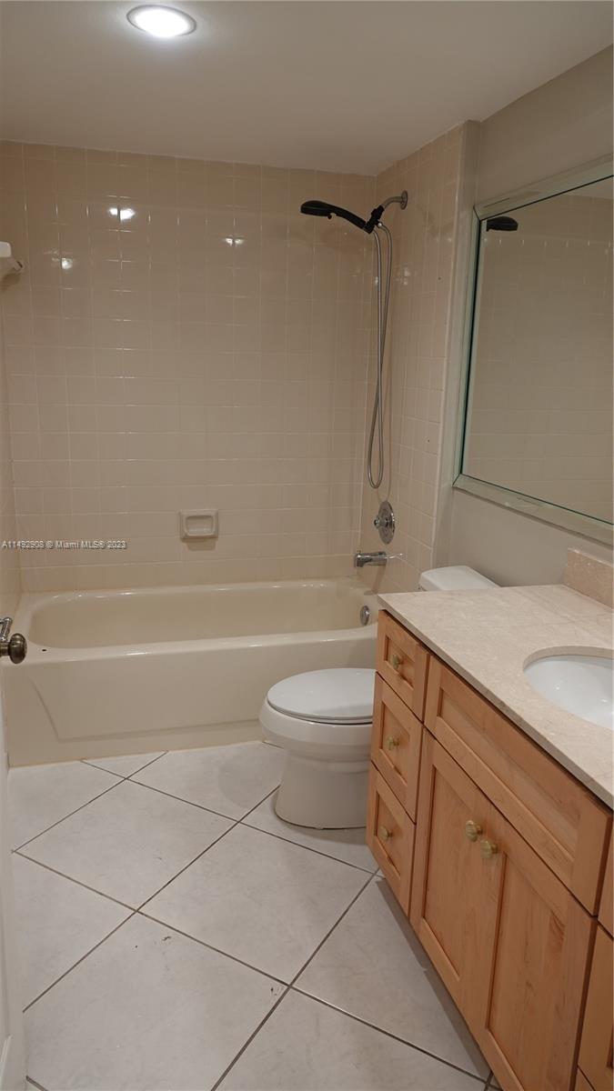CONDO 2 OF WHITEHALL COND - Residential
