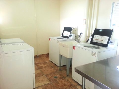 Tiny photo for 1770 NE 191st St #813-1, Miami, FL 33179 (MLS # A12019984)