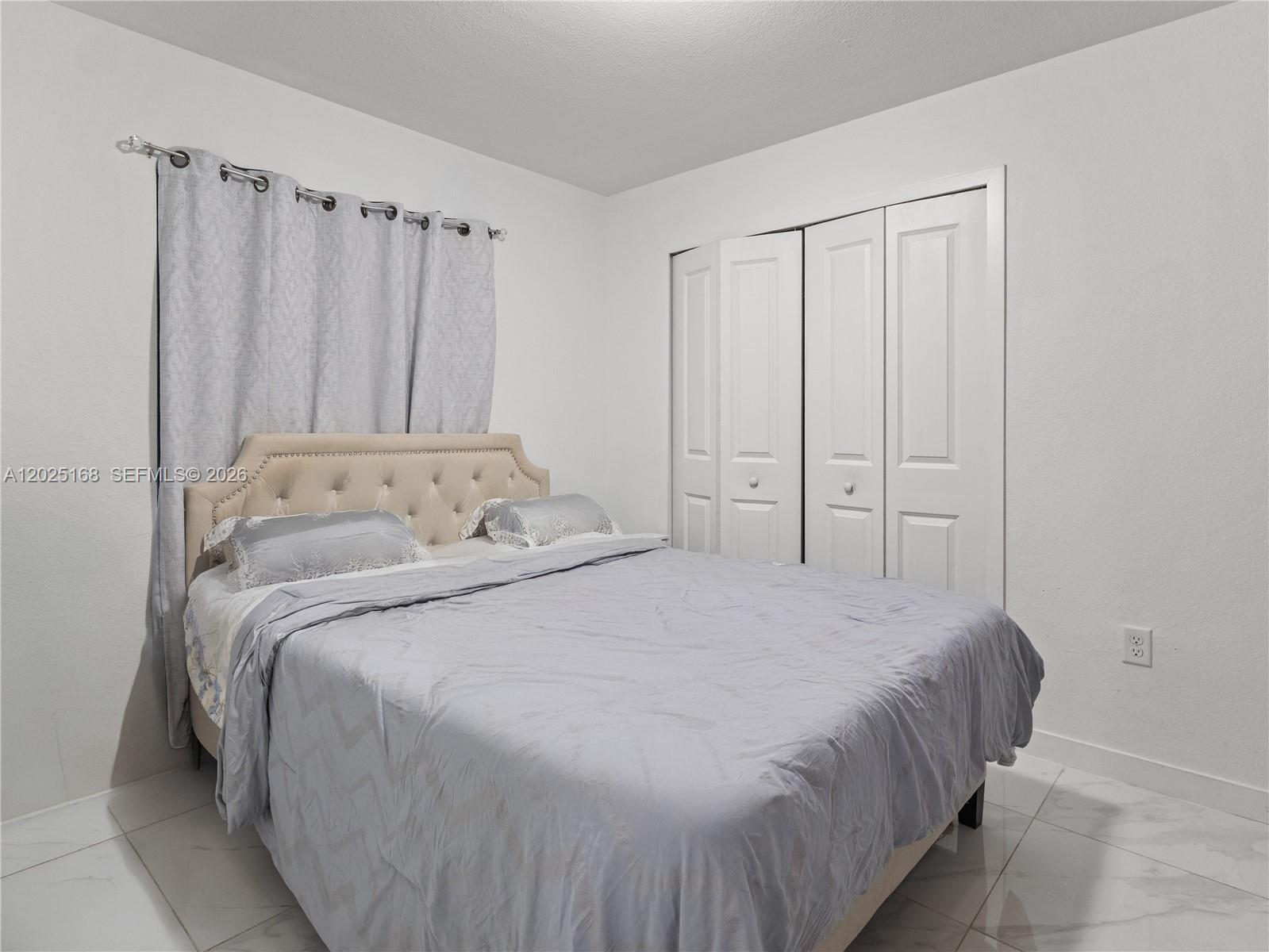 FIFTH ADDITION TO RICHMON - Residential