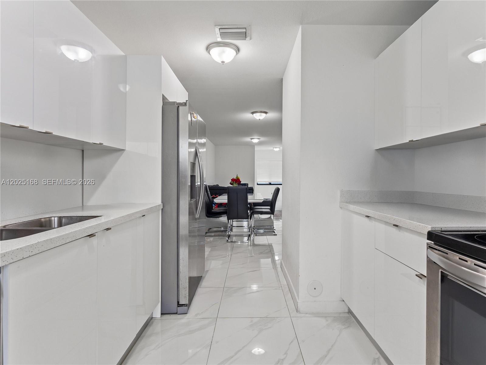 FIFTH ADDITION TO RICHMON - Residential