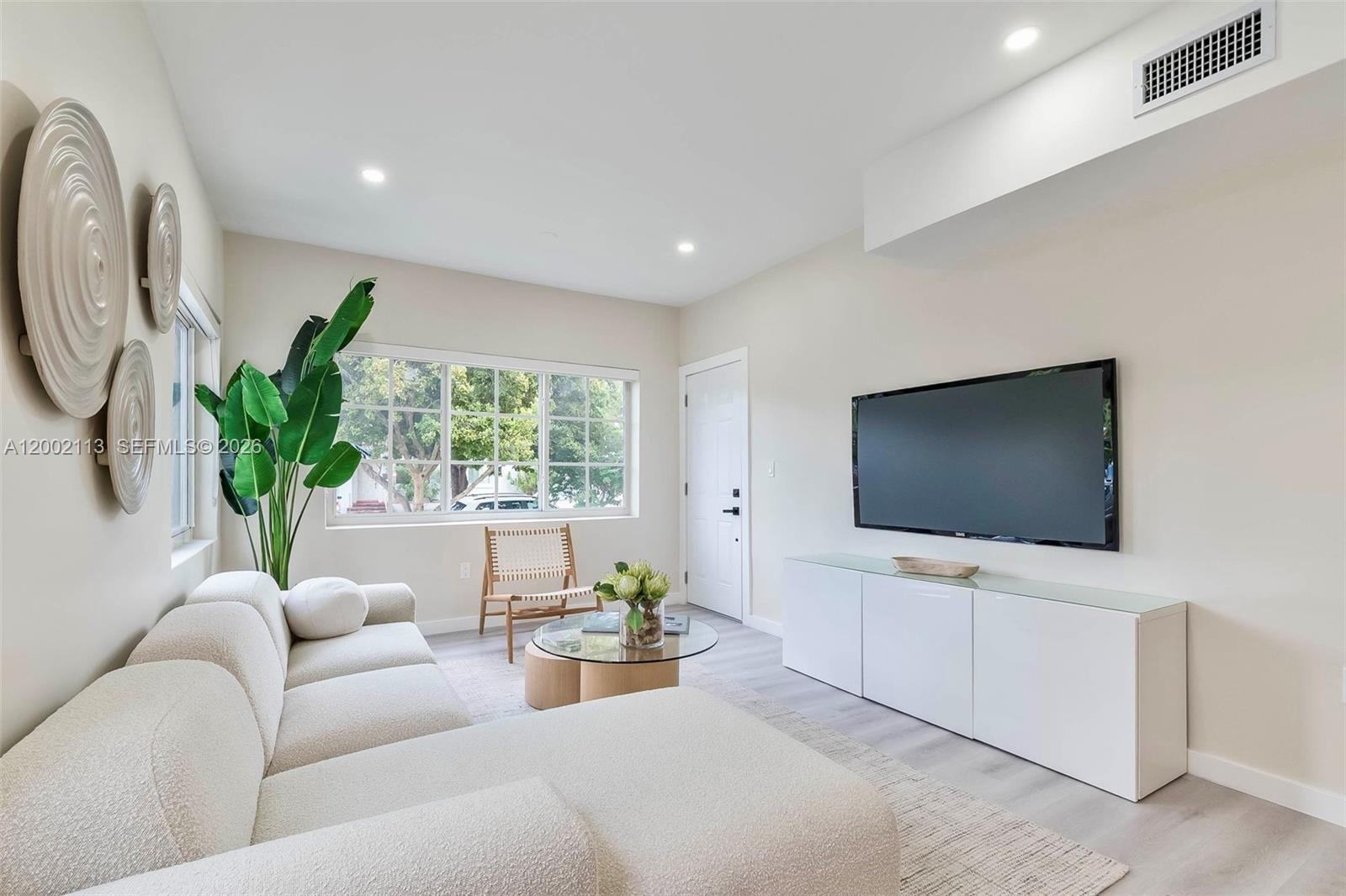 NEW SHENANDOAH - Residential Lease