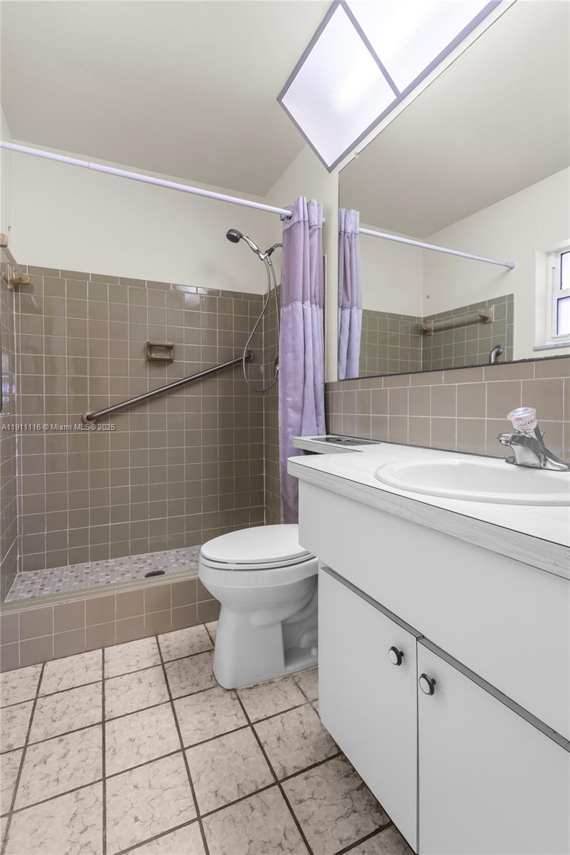 MAINLANDS OF TAMARAC LAKE - Residential