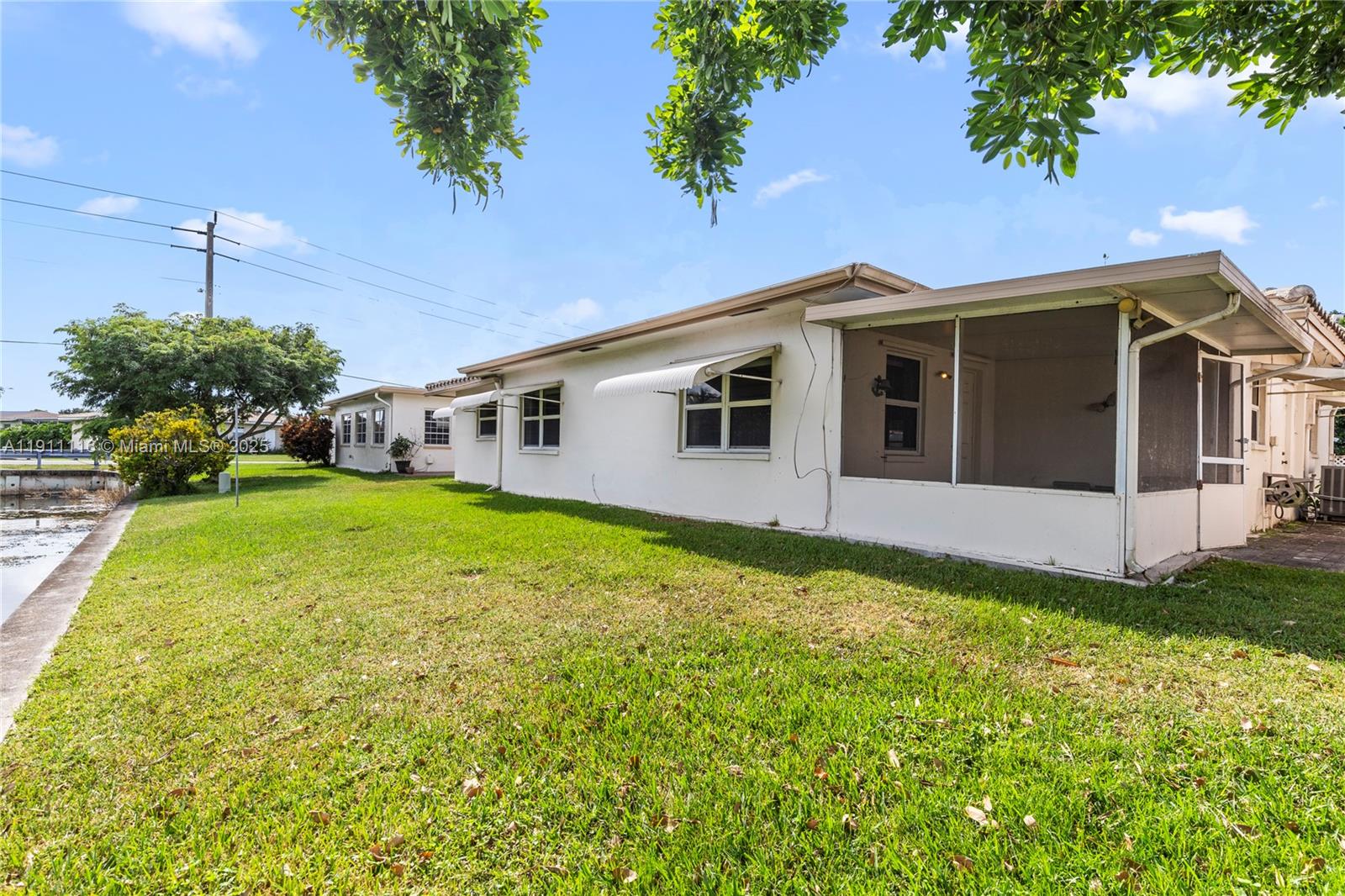 MAINLANDS OF TAMARAC LAKE - Residential
