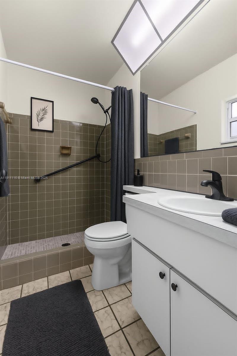 MAINLANDS OF TAMARAC LAKE - Residential