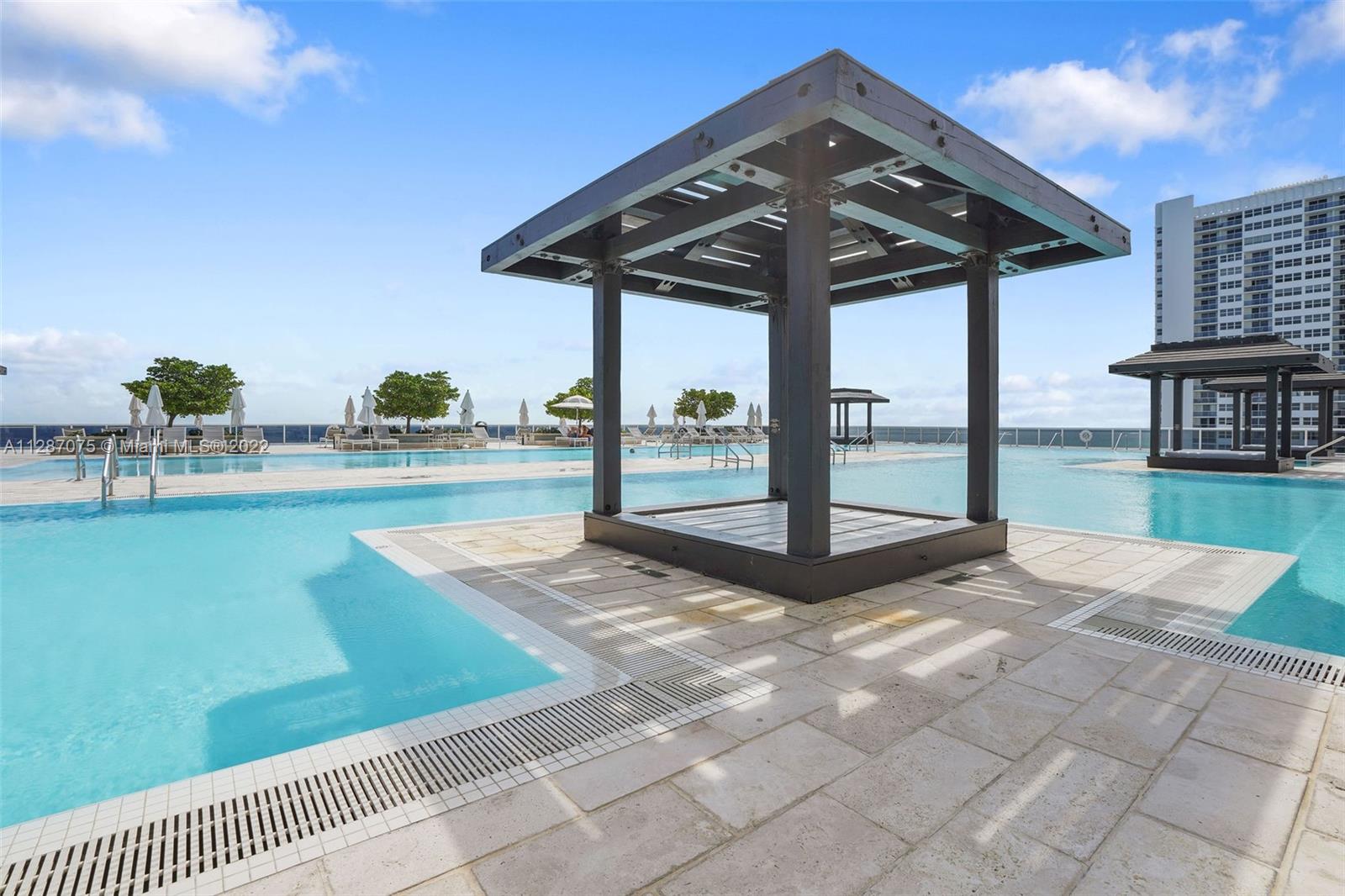 BEACH CLUB CONDO - Residential