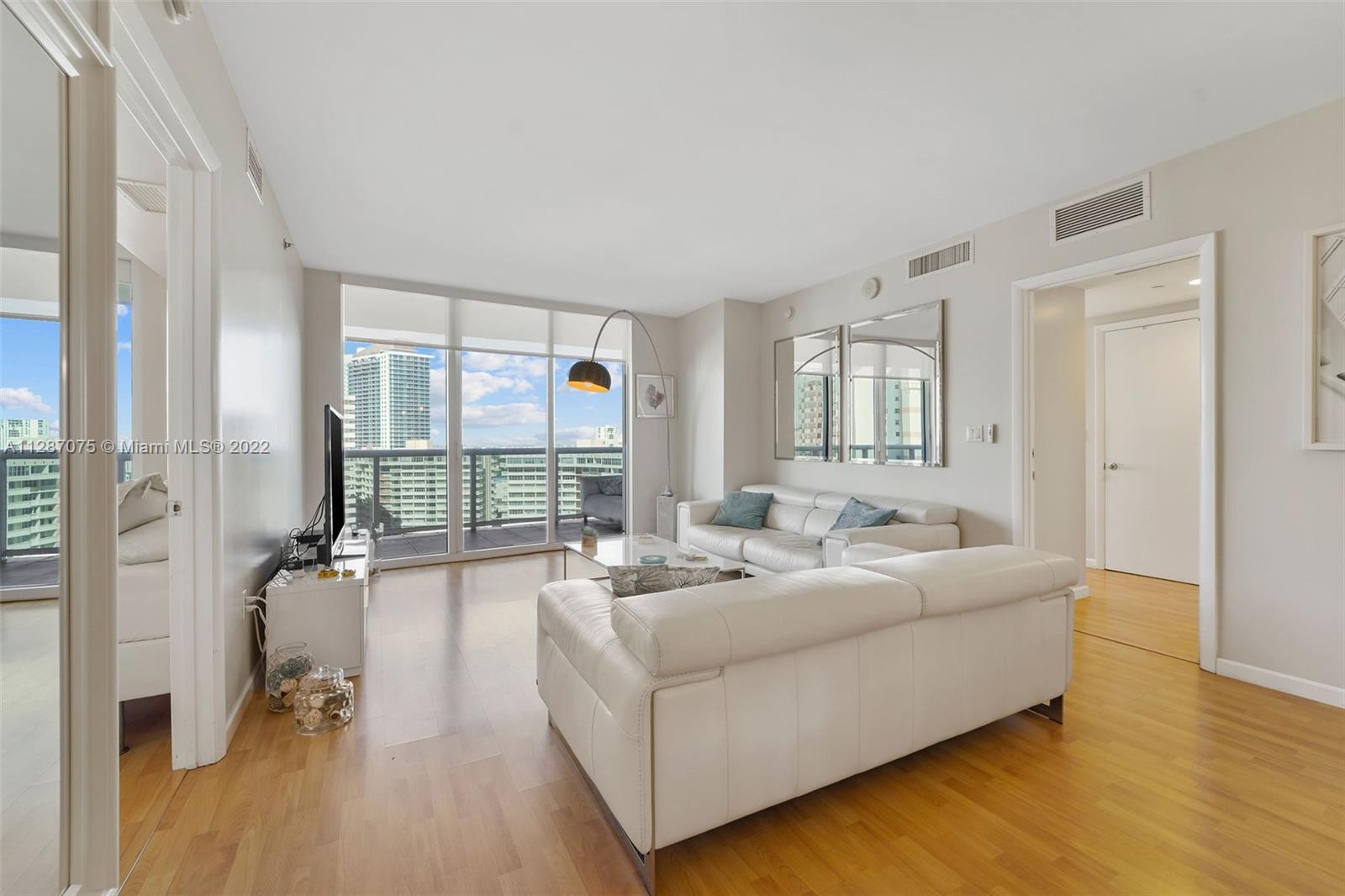 BEACH CLUB CONDO - Residential