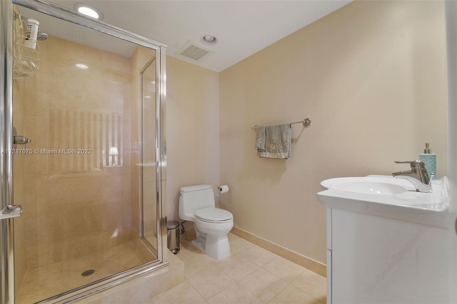 BEACH CLUB CONDO - Residential