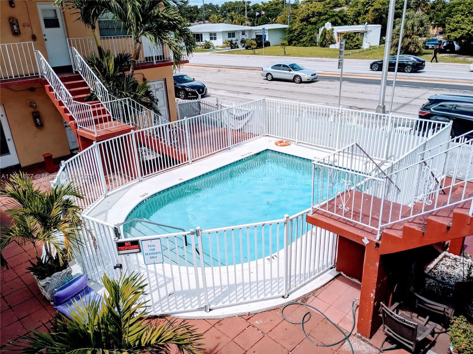 NORTH HOLLYWOOD - Residential Lease