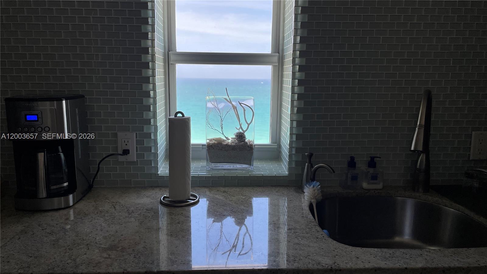 ARLEN BEACH CONDO - Residential Lease