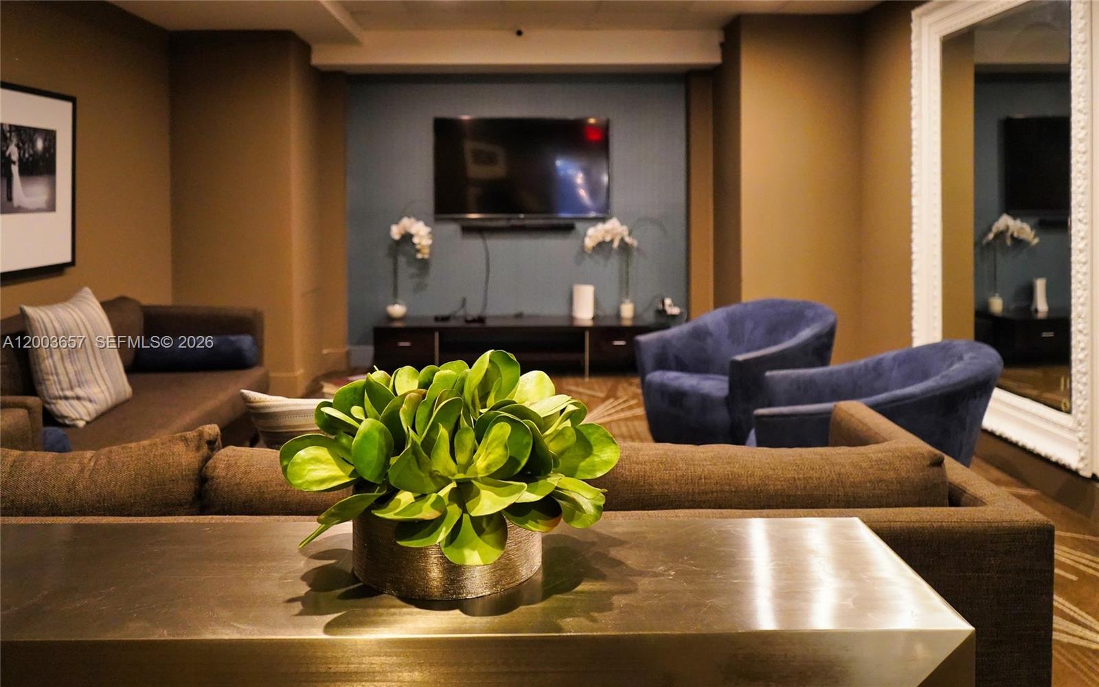 ARLEN BEACH CONDO - Residential Lease