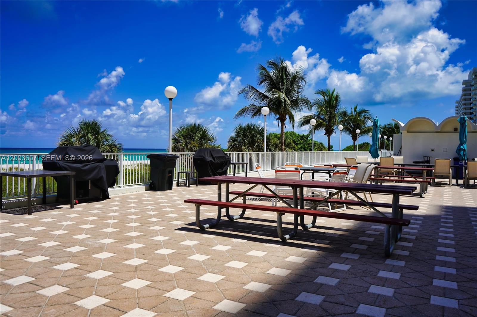 ARLEN BEACH CONDO - Residential Lease