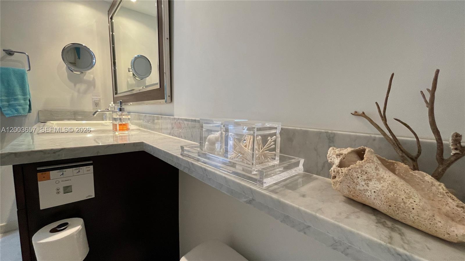 ARLEN BEACH CONDO - Residential Lease