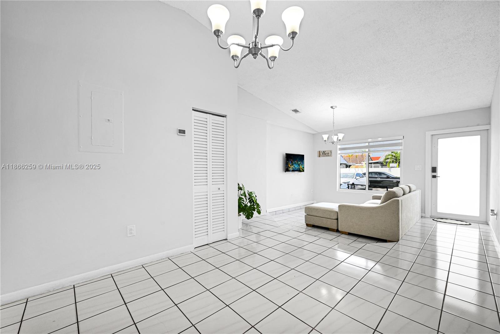 7320 W 29th Ave