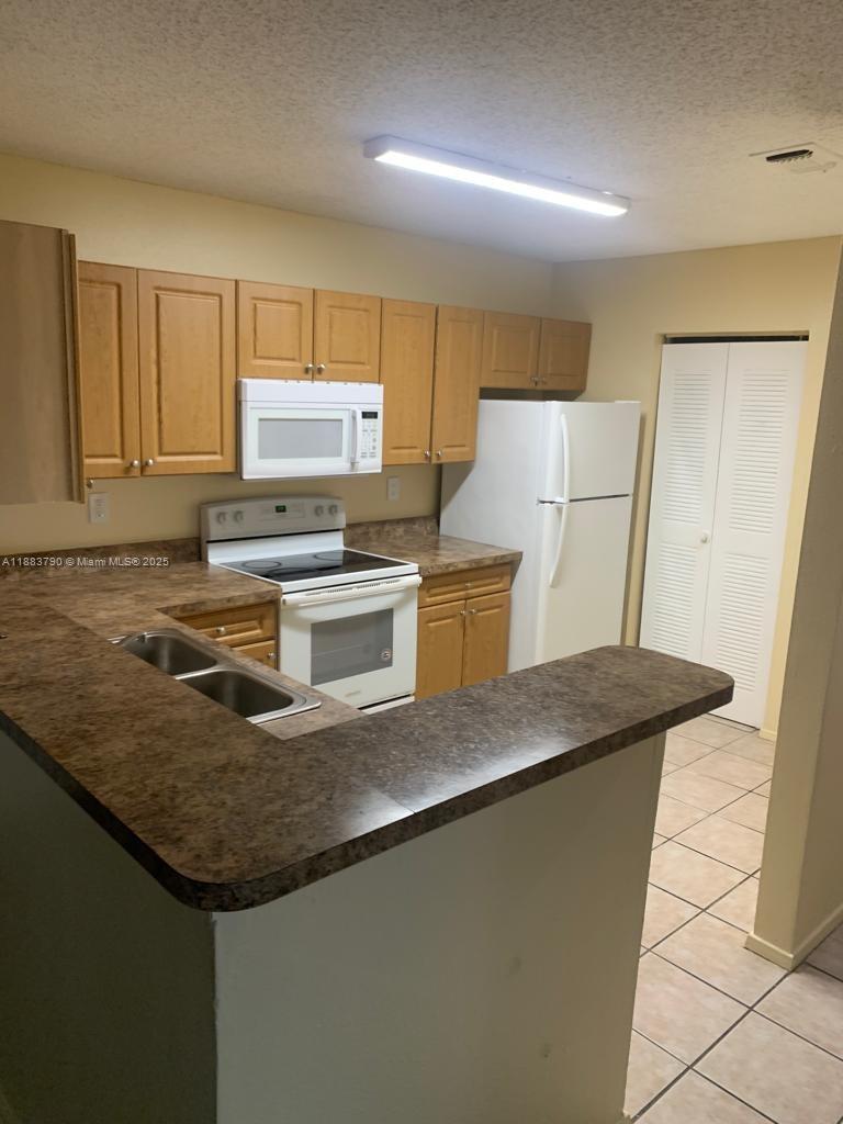 ATLANTIC SPRINGS CONDO - Residential Lease