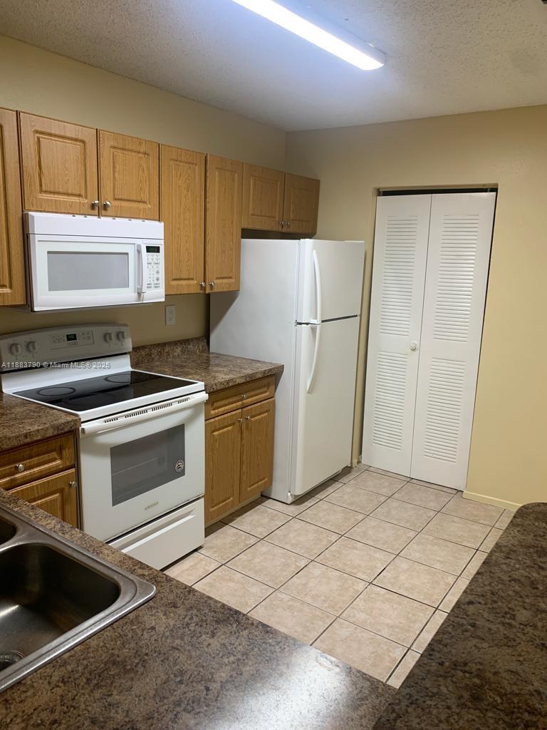 ATLANTIC SPRINGS CONDO - Residential Lease