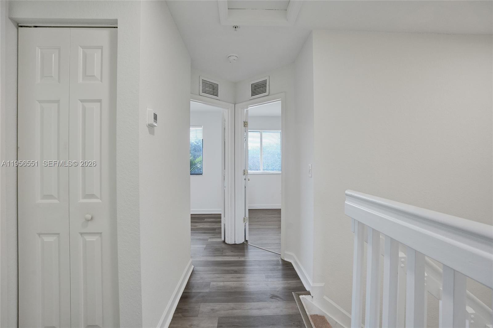 HOLLYWOOD RIDGE FARMS 2-1 - Residential Lease