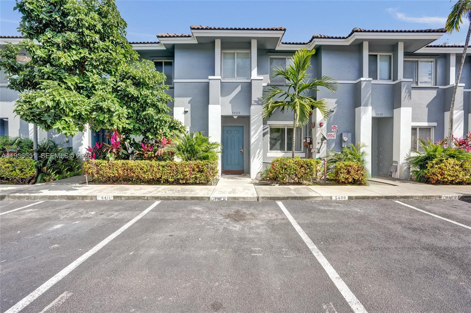 HOLLYWOOD RIDGE FARMS 2-1 - Residential Lease