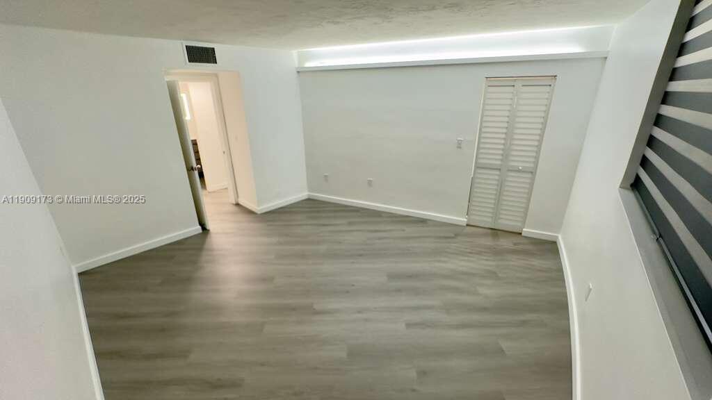 1475 TERRA TOWERS CONDO - Residential Lease