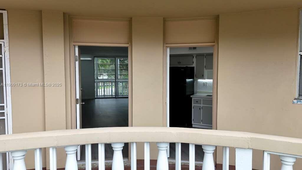 1475 TERRA TOWERS CONDO - Residential Lease