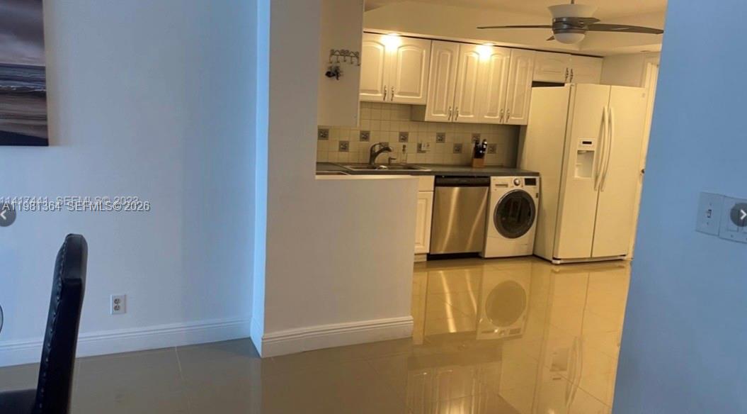 RENAISSANCE OF POMPANO BE - Residential Lease