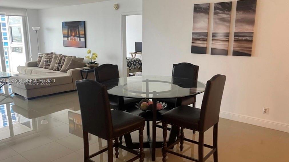 RENAISSANCE OF POMPANO BE - Residential Lease