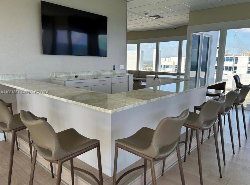 RENAISSANCE OF POMPANO BE - Residential Lease