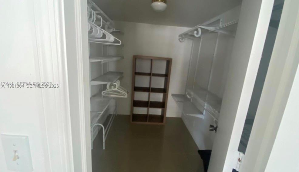 RENAISSANCE OF POMPANO BE - Residential Lease