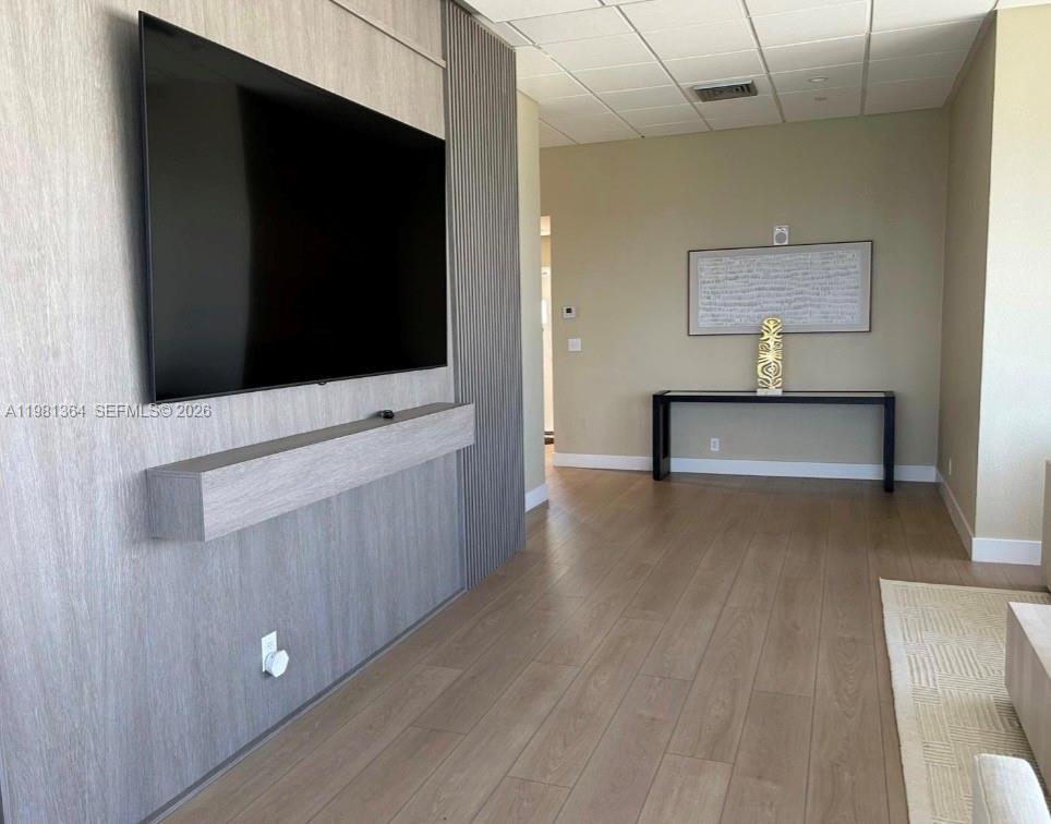 RENAISSANCE OF POMPANO BE - Residential Lease