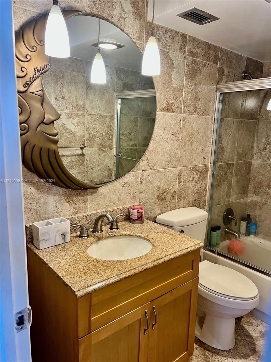 THREE HORIZONS EAST CONDO - Residential