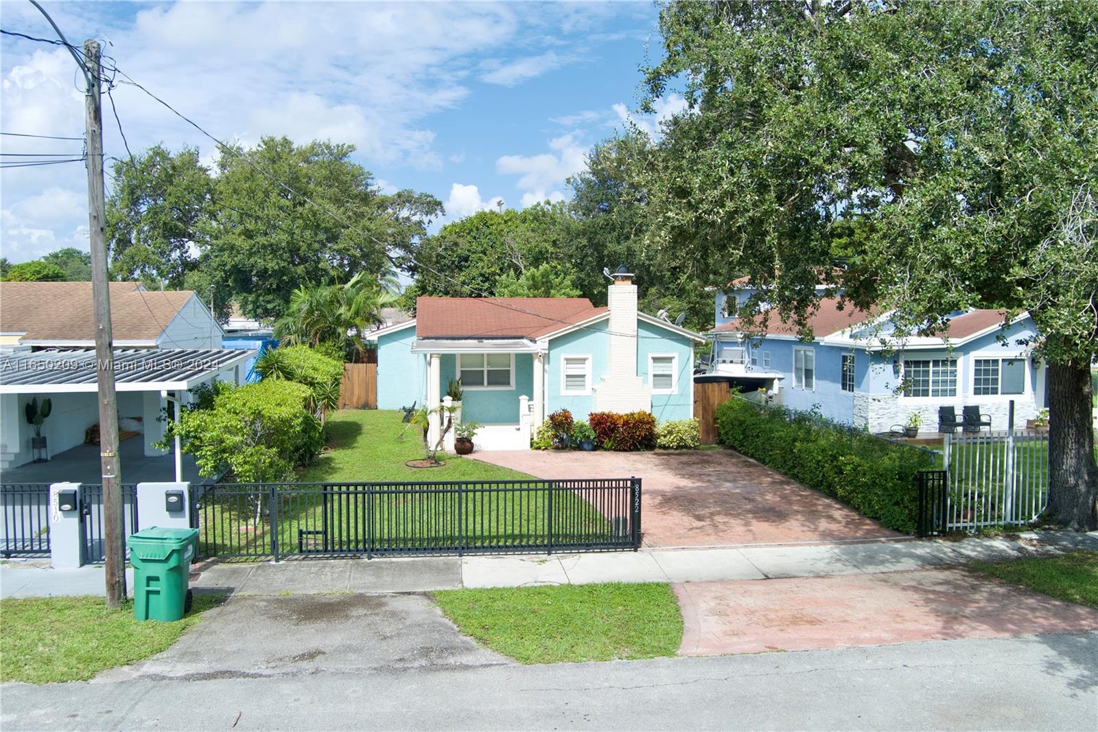Beautiful and remodeled 3 bedrooms, 2 bathrooms home ready for a new homeowner. Wood flooring throughout, new kitchen with quartz counters, new modern cabinets and stainless steel appliances. Bathrooms have also been remodeled with great modern finishes. Fenced throughout and a aluminum gate in the front of the home. Backyard also has a large pergola and meticulously maintained. Brand windows throughout, with great views to the backyard. This is a super move in ready home. Conveniently located close to shopping, restaurants and even highways. Roof is 6 years old, a/c is 4 years old and plumping was upgraded recently.