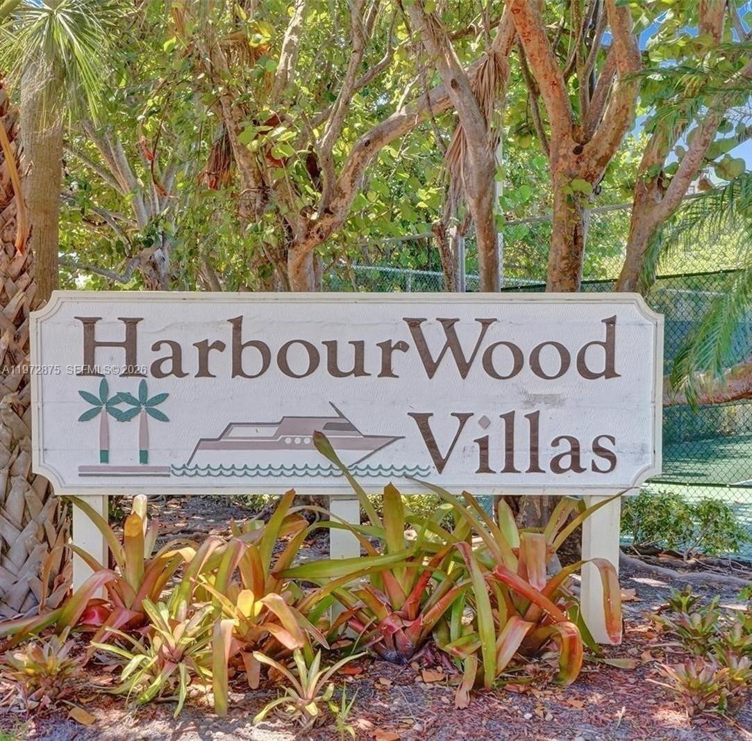 HARBOURWOOD SKETCH OF SUR - Residential