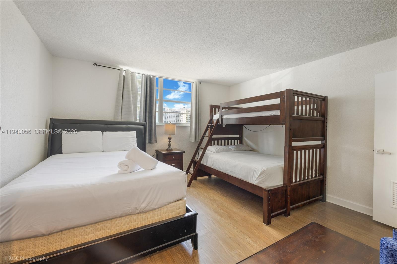 SIAN OCEAN RESIDENCES CON - Residential