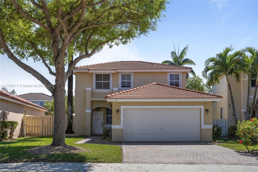 Photo of 15160 SW 49th Ct, Davie, FL 33331 (MLS # A11755417)