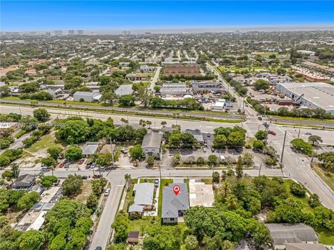 363 SW 1st Ter Deerfield Beach FL 33441