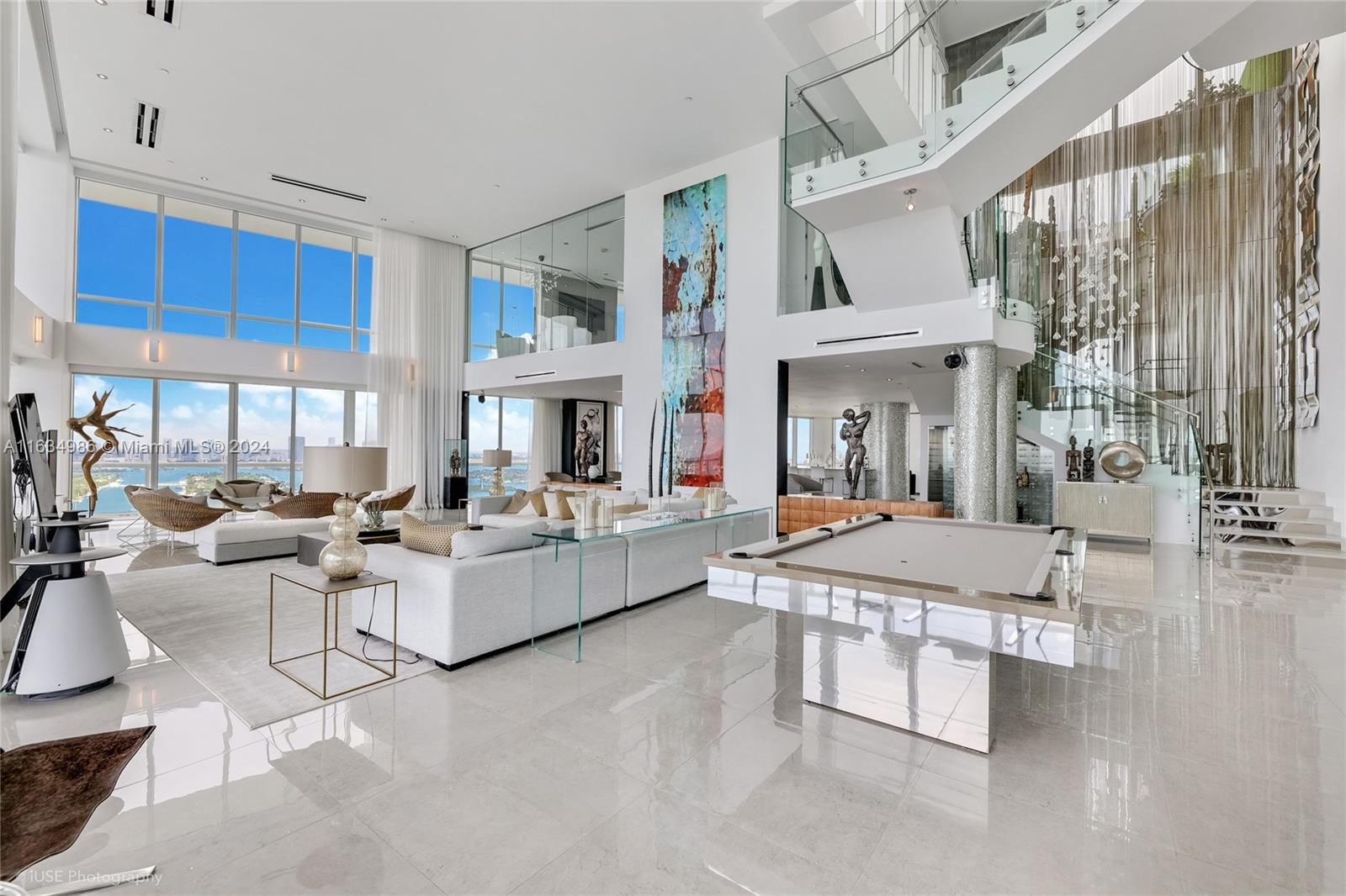 ICON CONDO - Residential Lease