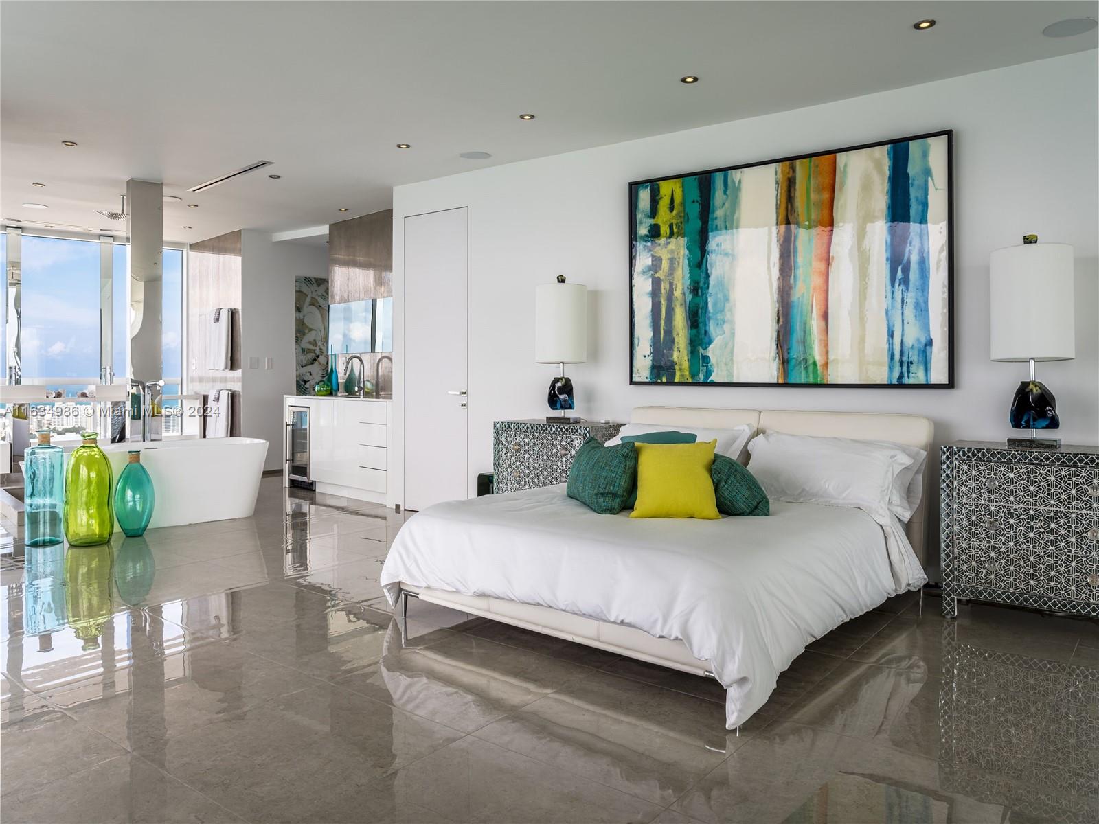 ICON CONDO - Residential Lease