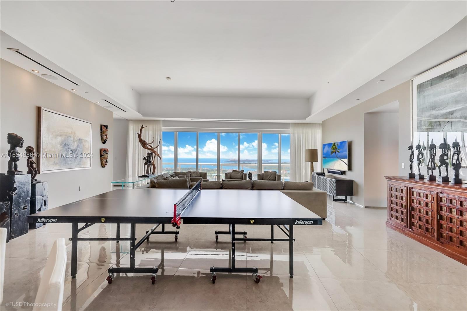 ICON CONDO - Residential Lease