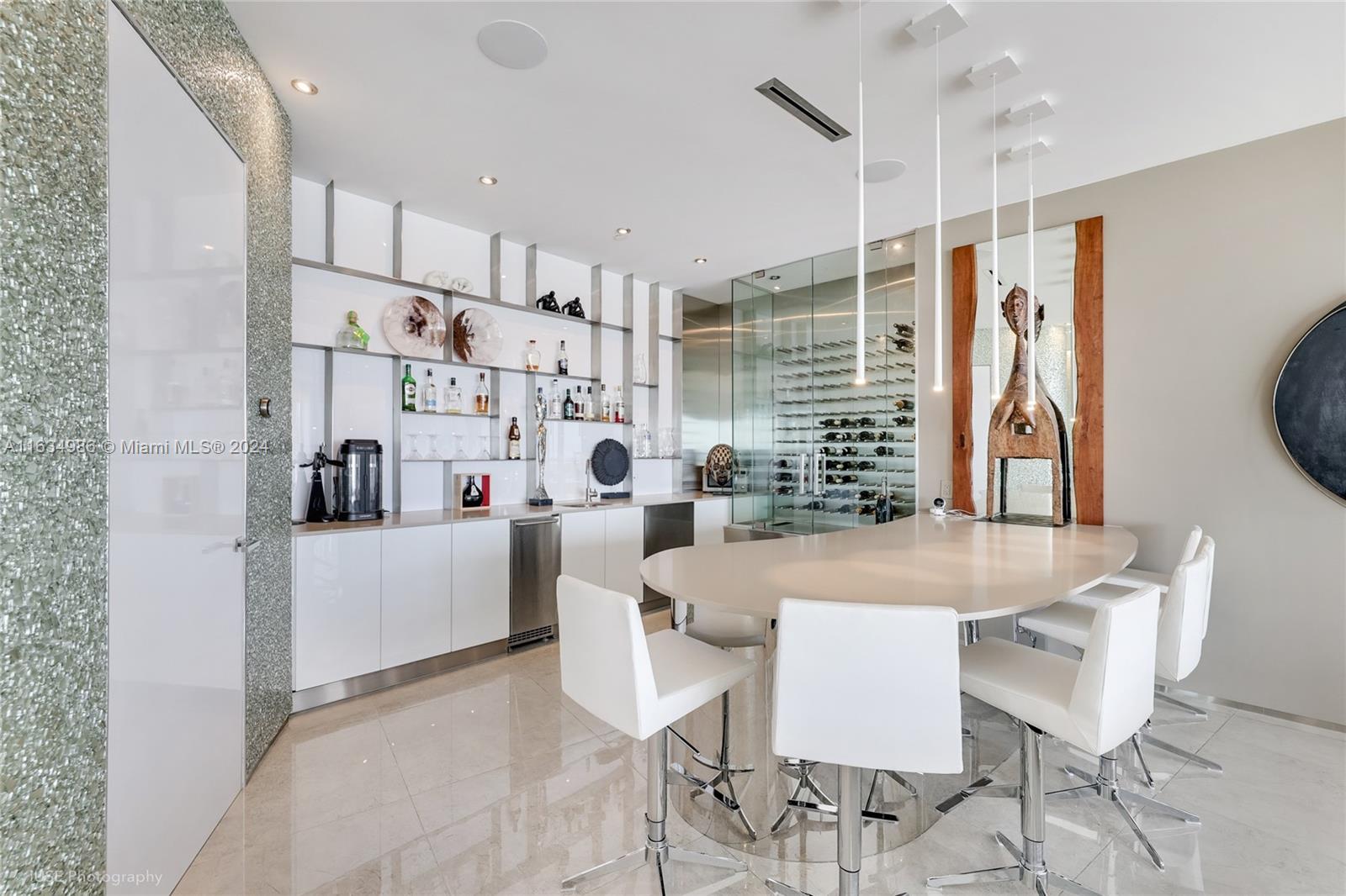 ICON CONDO - Residential Lease