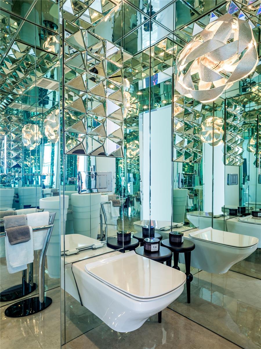 ICON CONDO - Residential Lease