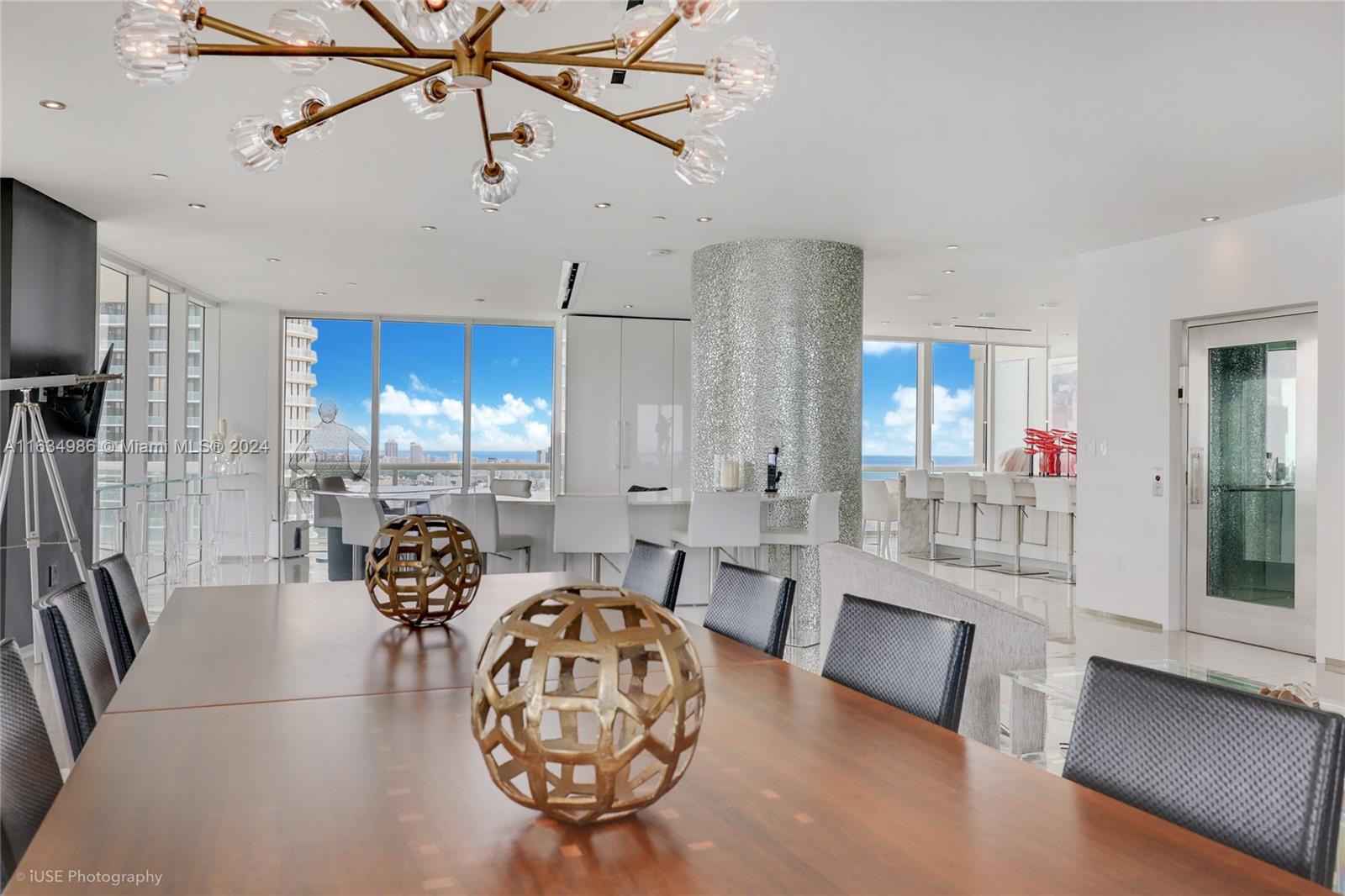 ICON CONDO - Residential Lease