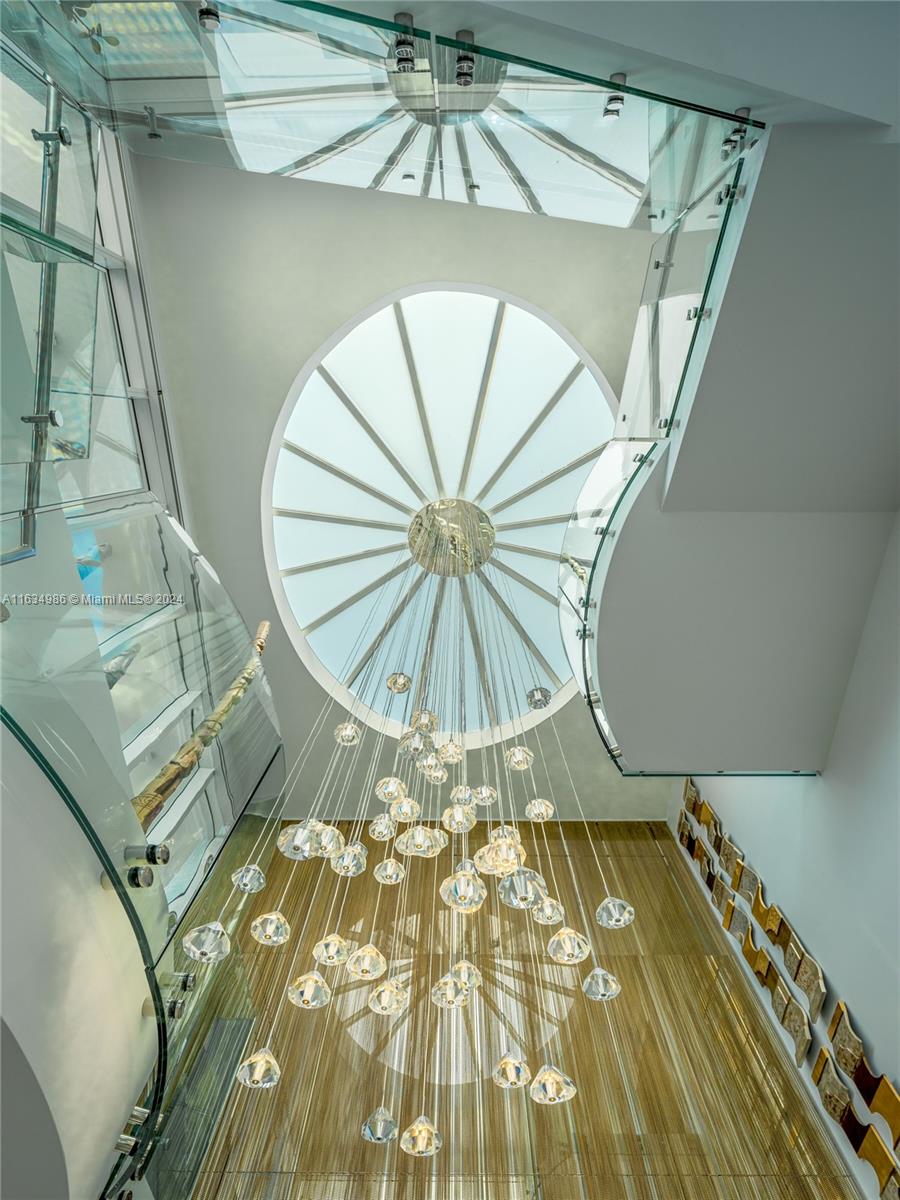 ICON CONDO - Residential Lease