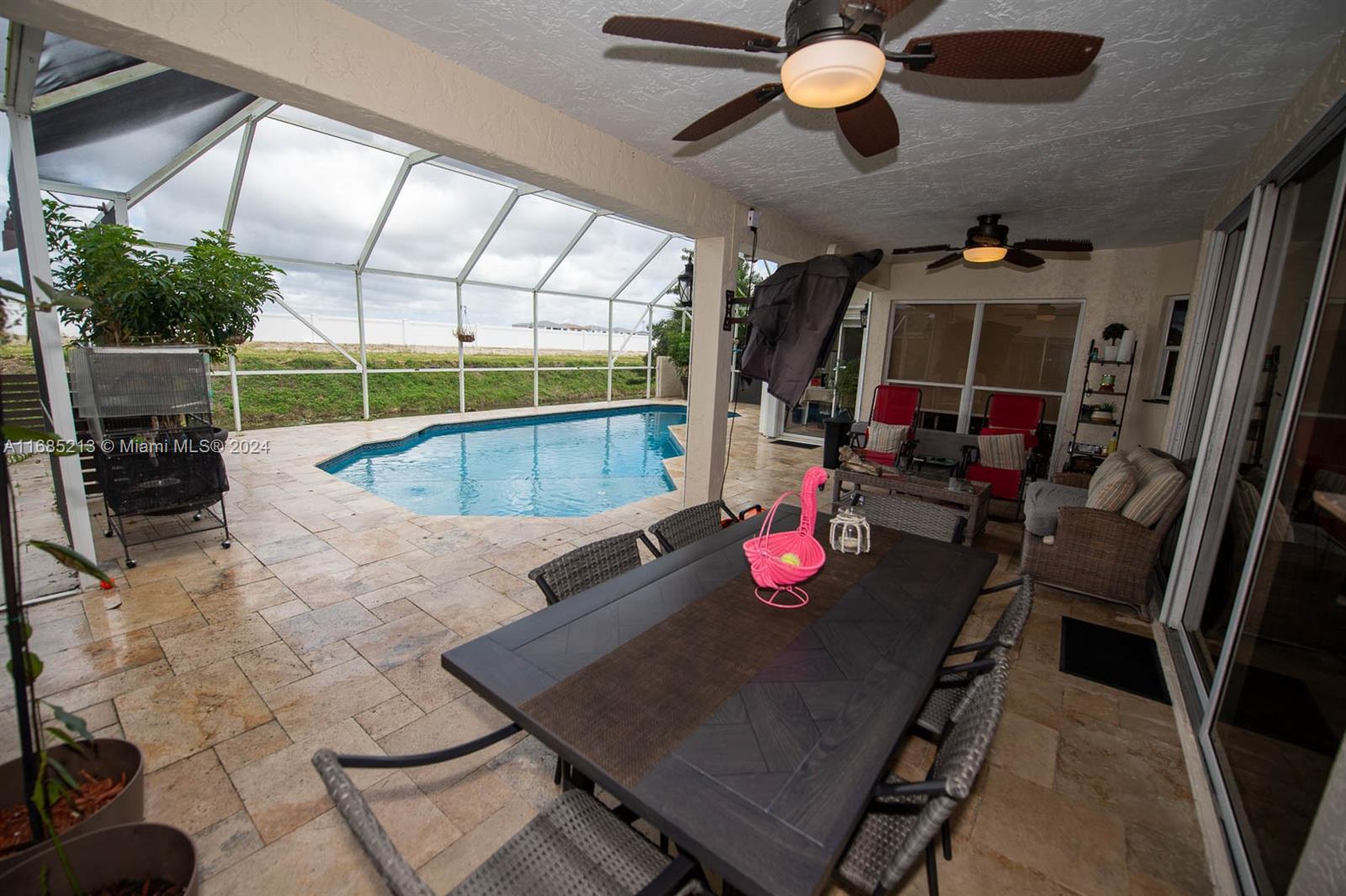 WEST BOCA LAKE - Residential